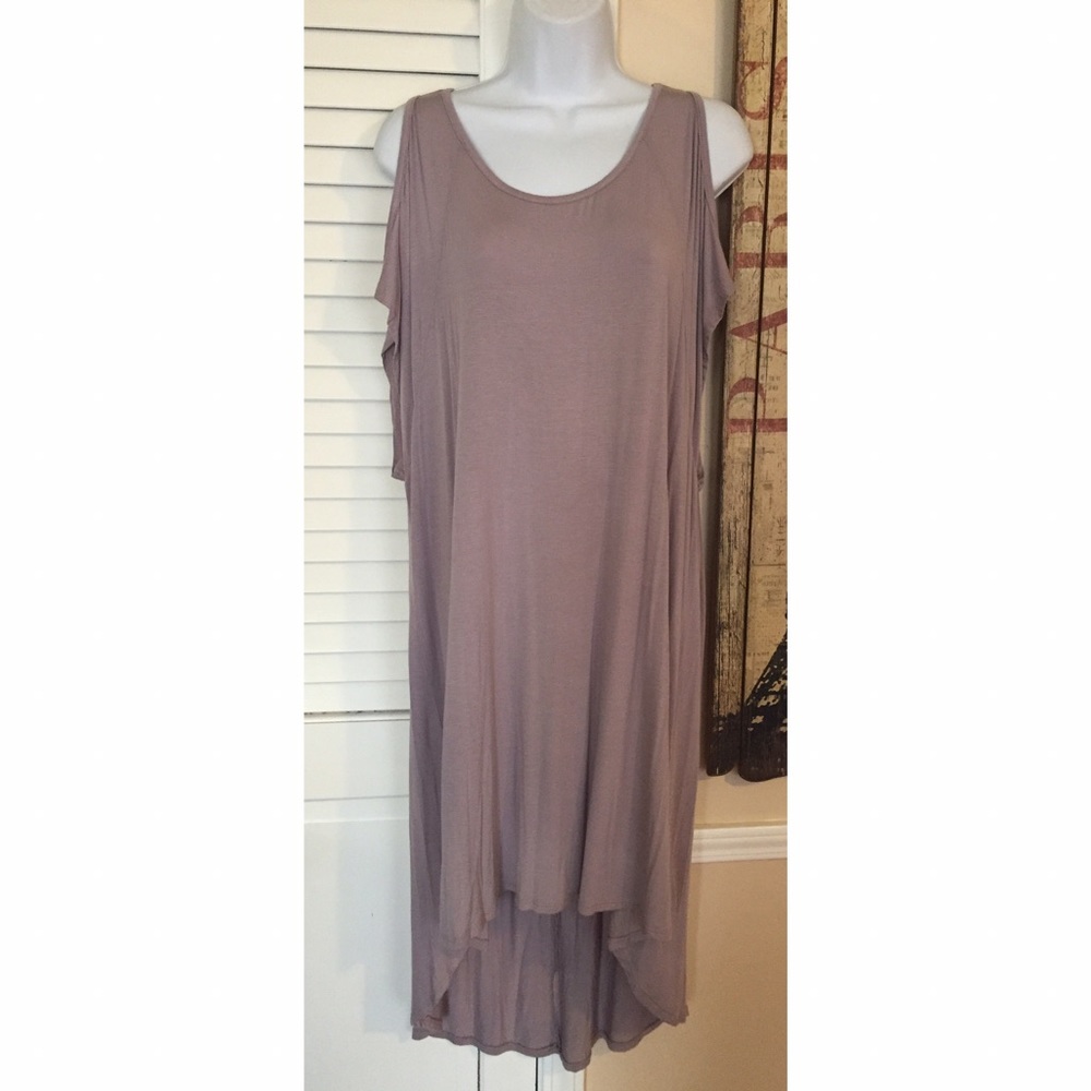 Off the shoulder dress - Picture 5 of 6