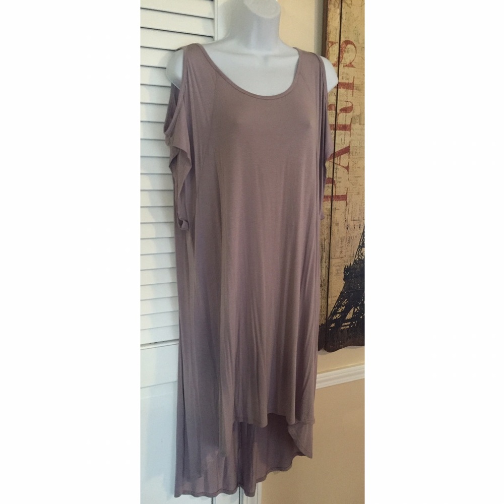 Off the shoulder dress - Picture 6 of 6