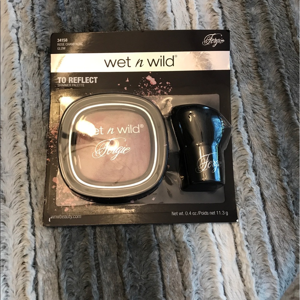 Wet n Wild Fergie Collection - Picture 4 of 5