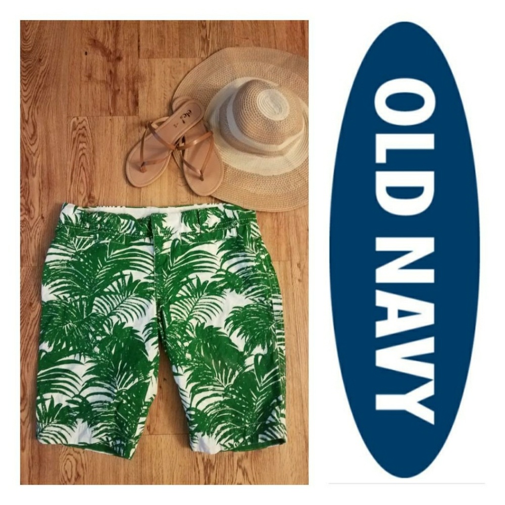 Old navy shorts