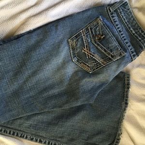 BKE distressed jeans