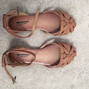 Woven ankle strapped flats