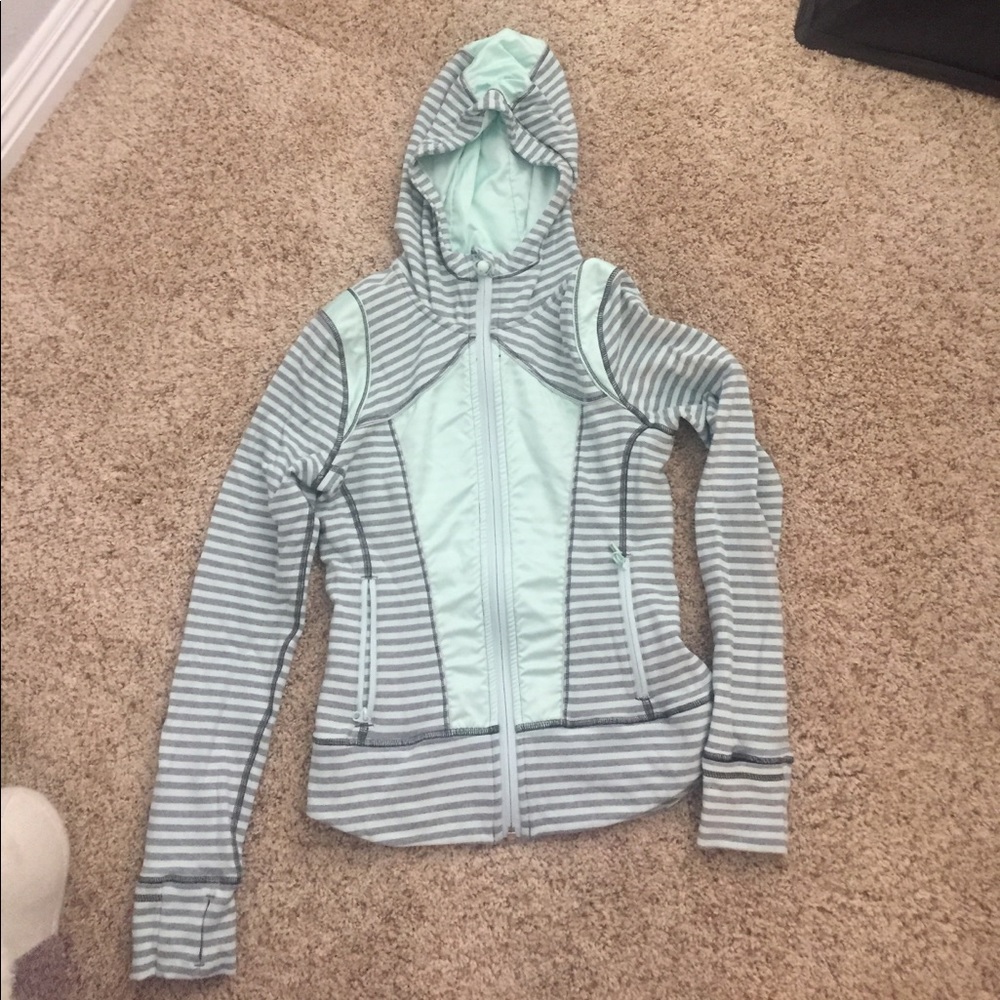 Ivivva Athletica running jacket Lululemon
