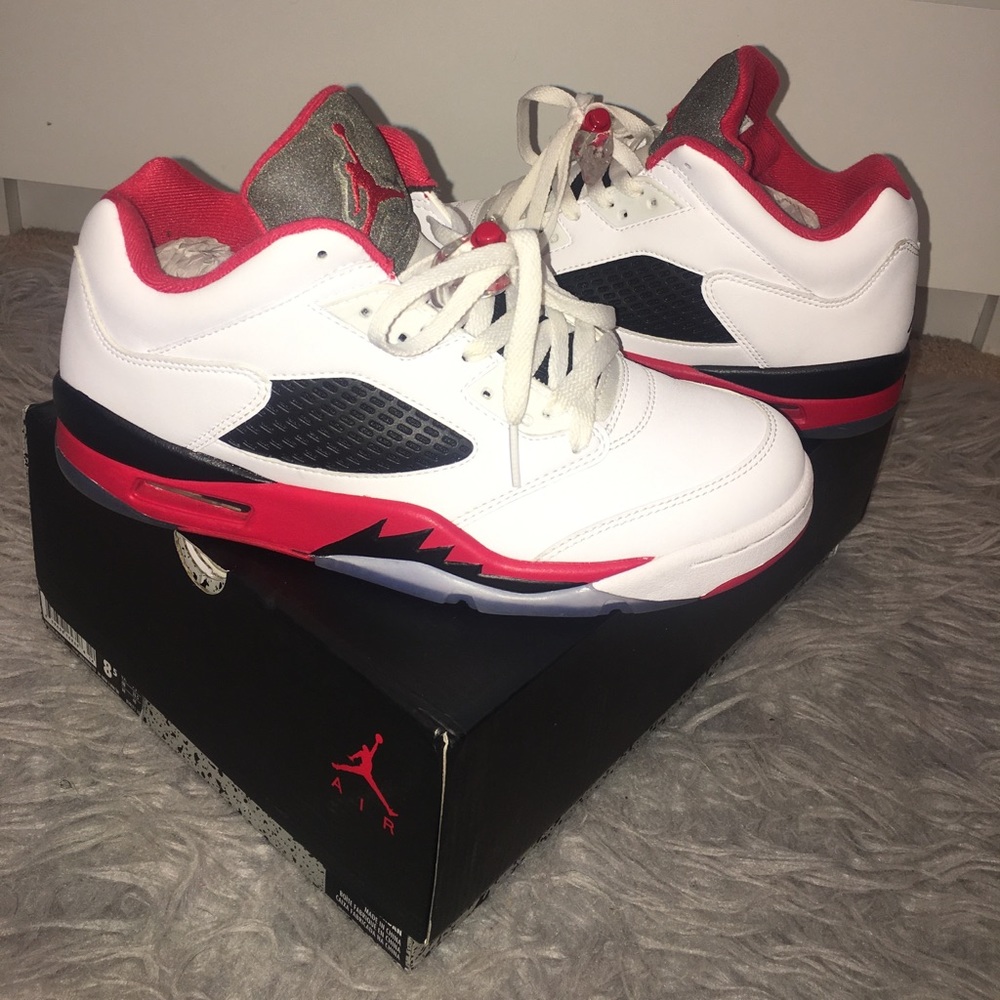 Air Jordan 5 Retro | Fire Red 5s