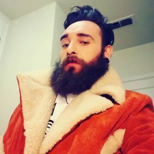 Meet your Posher, Nicholas