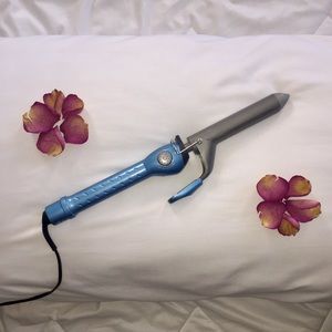 🔴 $15 today only 🔴 BaByliss Pro 1" Curling Iron