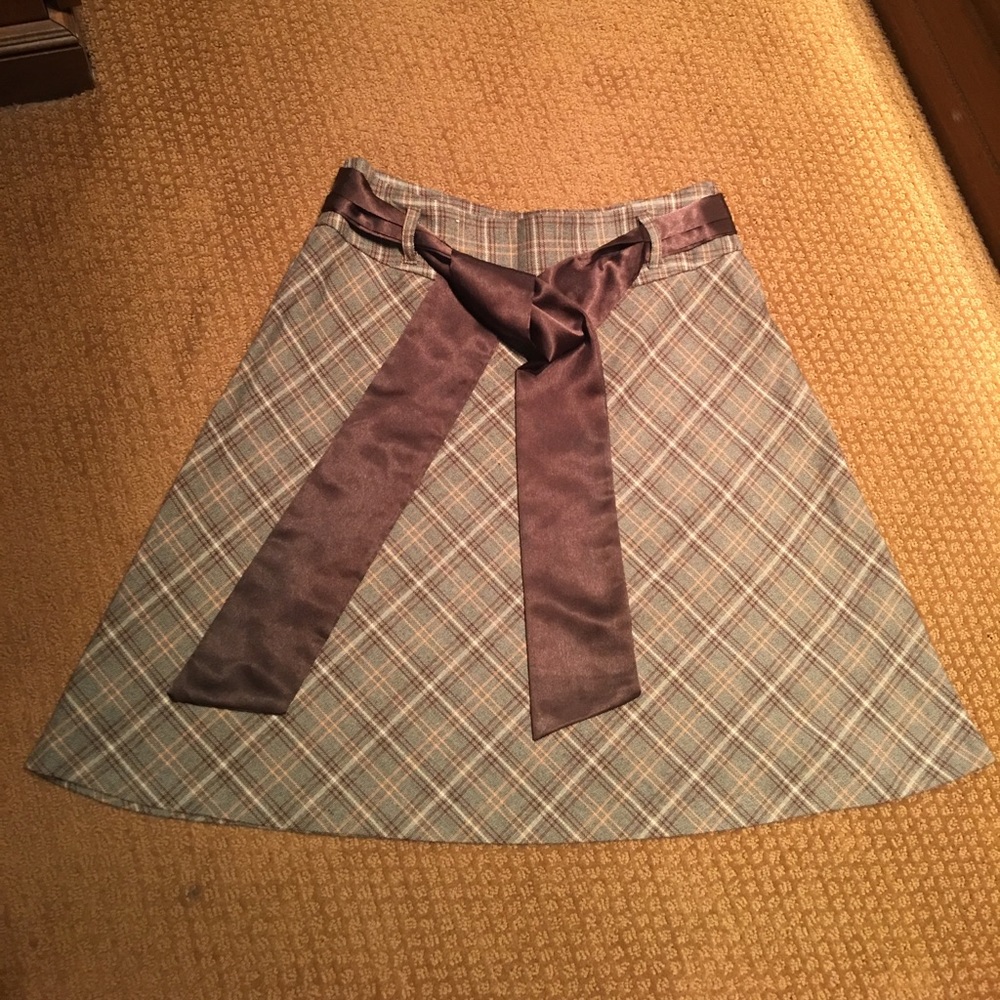 Papaya adorable above the knee skirt