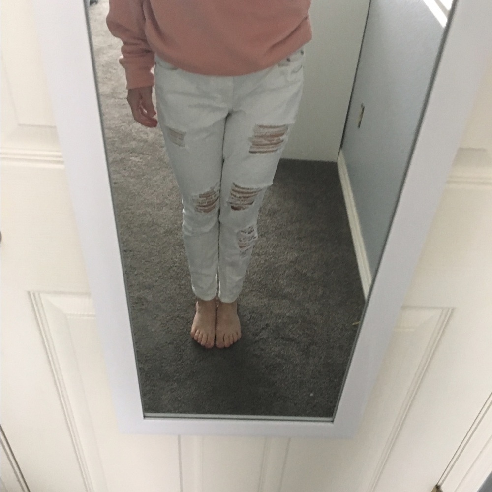 White Ripped Jeans