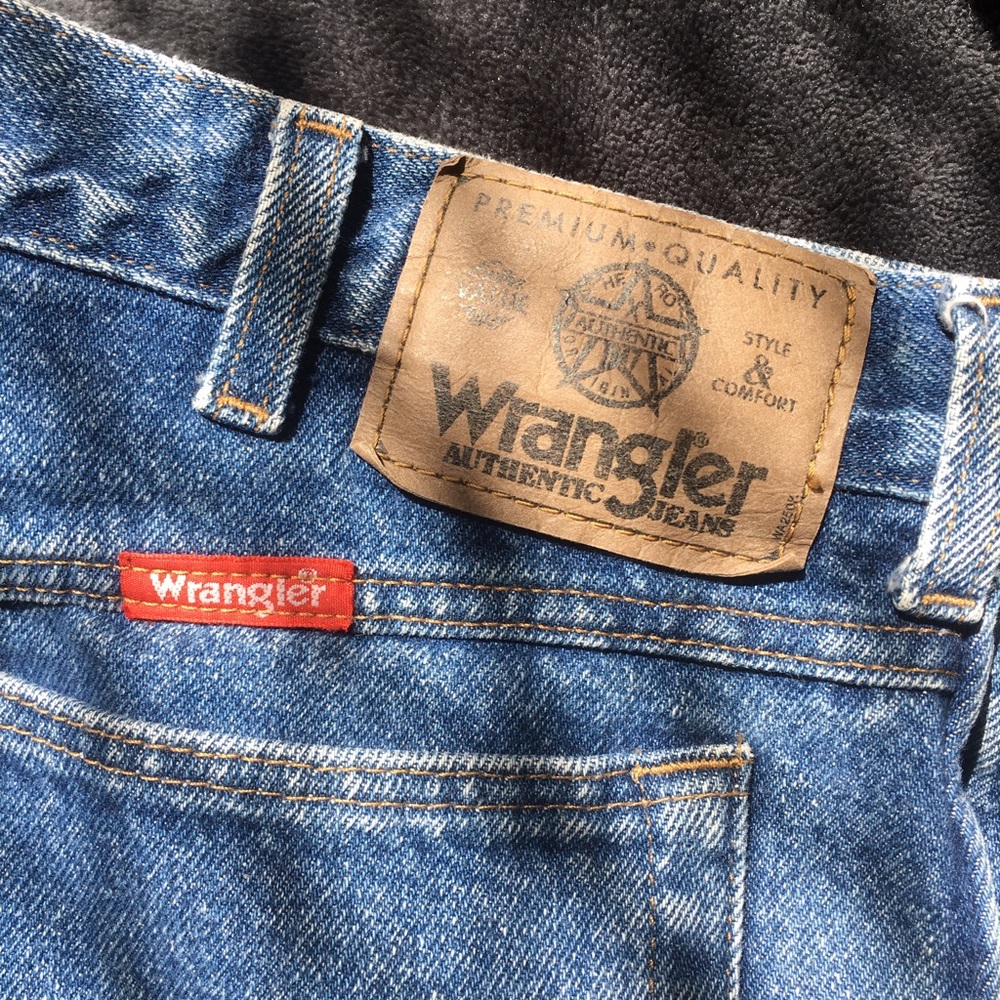 High Waisted Vintage Wrangler Jeans