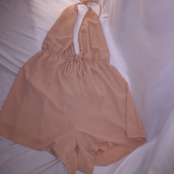 Deep V Neck Blush Pink Backless Halter Romper - Picture 4 of 5