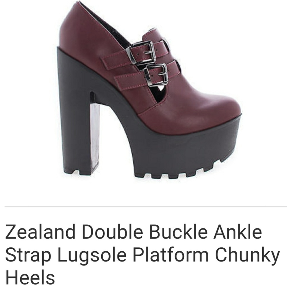 Platform chunky heels brand new. Never worn.