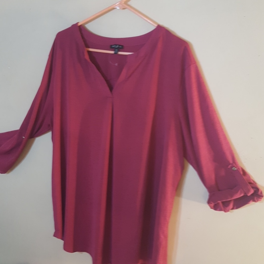 Beautiful raspberry top