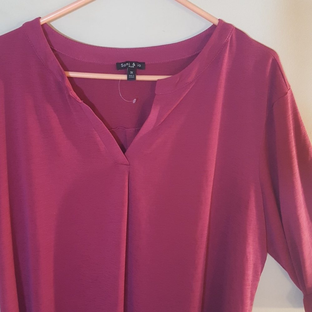 Beautiful raspberry top - Picture 4 of 4