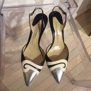 Nicholas Kirkwood Black/White/Silver Pumps sz 40.