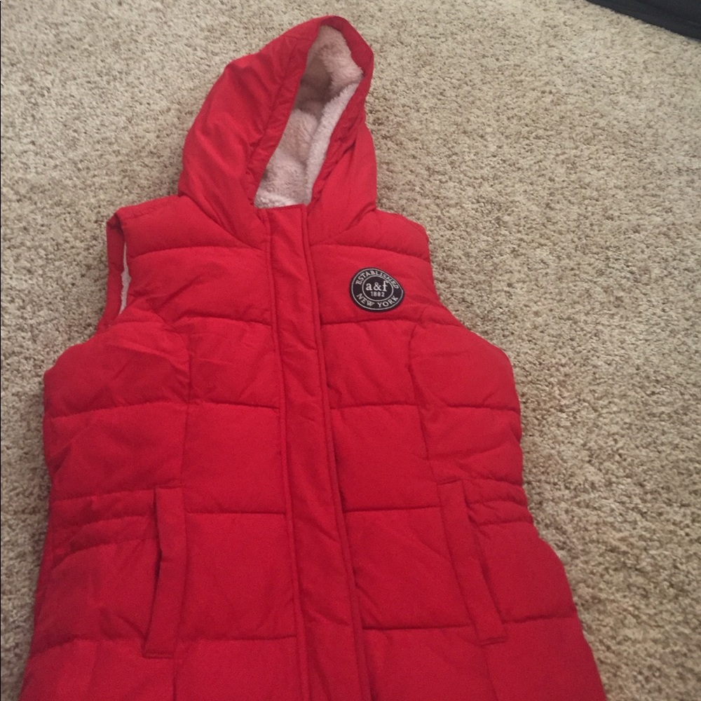 Puffer best lined with  "shearling"