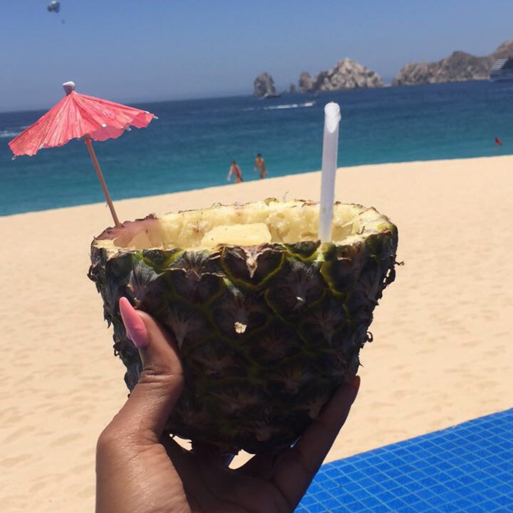 Meet your Posher, Nesi