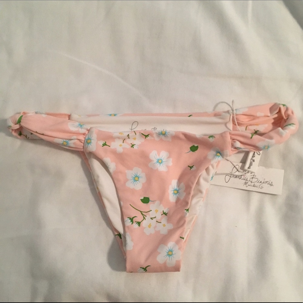 NWT Frankie's pink pansie bikini bottoms