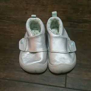 Baby carter's  leather LIKE material shoes