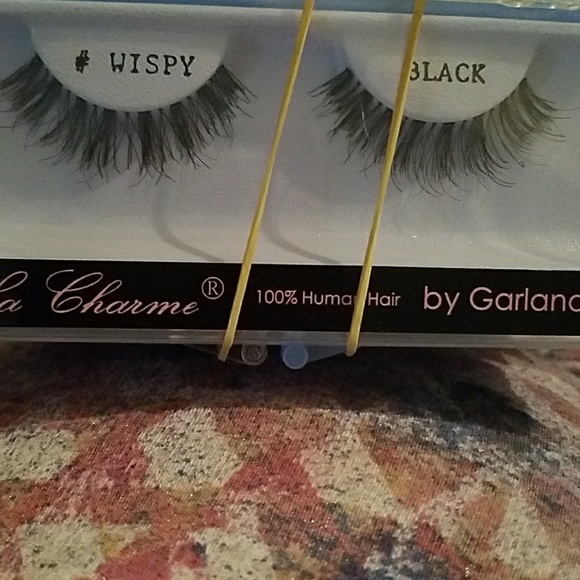 73 La Charme False Lashes - Picture 1 of 8