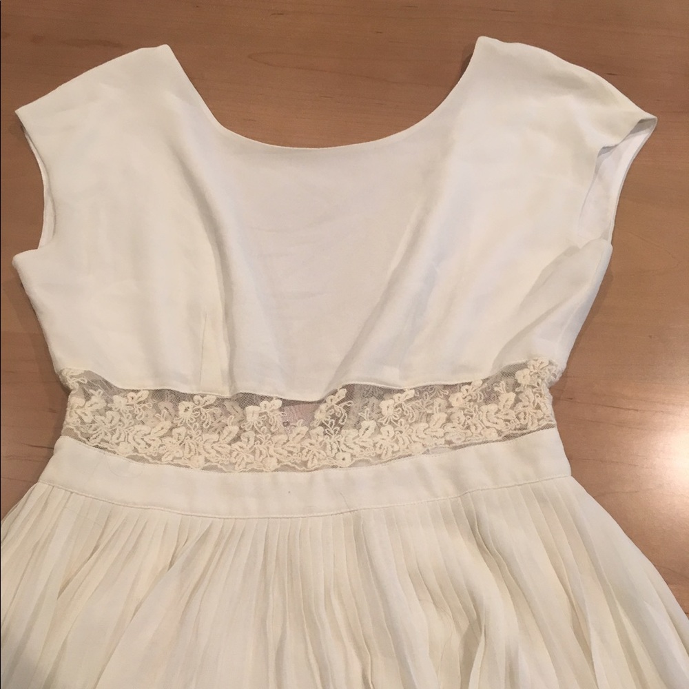 Urban Outfitter Cream V backless embroidered dress