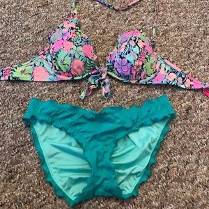 Victoria's Secret bathing suit bikini top