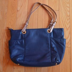 Micheal Kors Leather Navy Bag