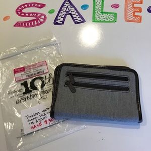 Thirty-One Bags Timeless Wallet