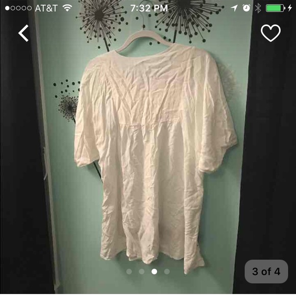 Brand new never worn top ADORABLE size s - Picture 3 of 4