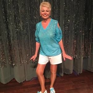 Meet your Posher, Marcia