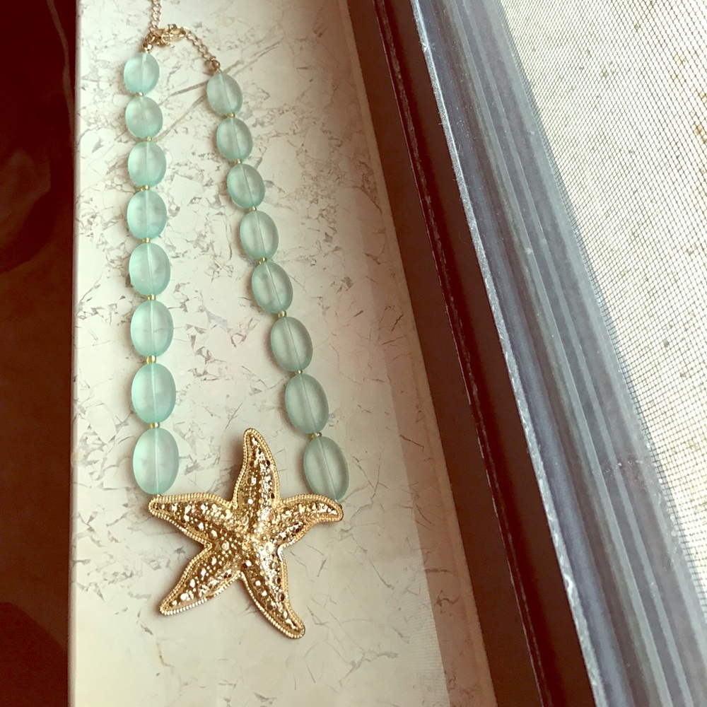 ⭐️⭐️🌸🌸PRICE DROP❗️STARFISH NECKLACE⭐️⭐️🌸🌸
