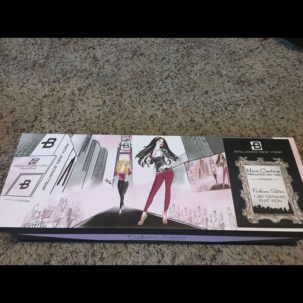 Brilliance New York 1.25" Ceramic Flat Iron