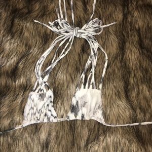 Stone fox bikini top