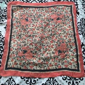 Vintage Totes Rain Scarf