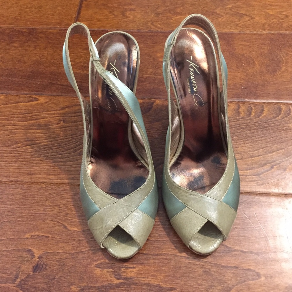 Peep toe Kenneth Cole heels