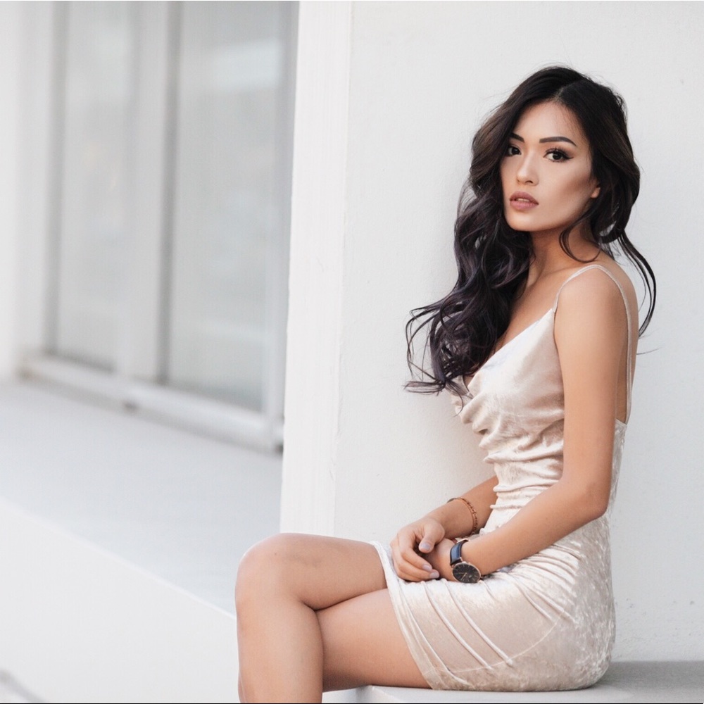 Champagne velvet bodycon dress