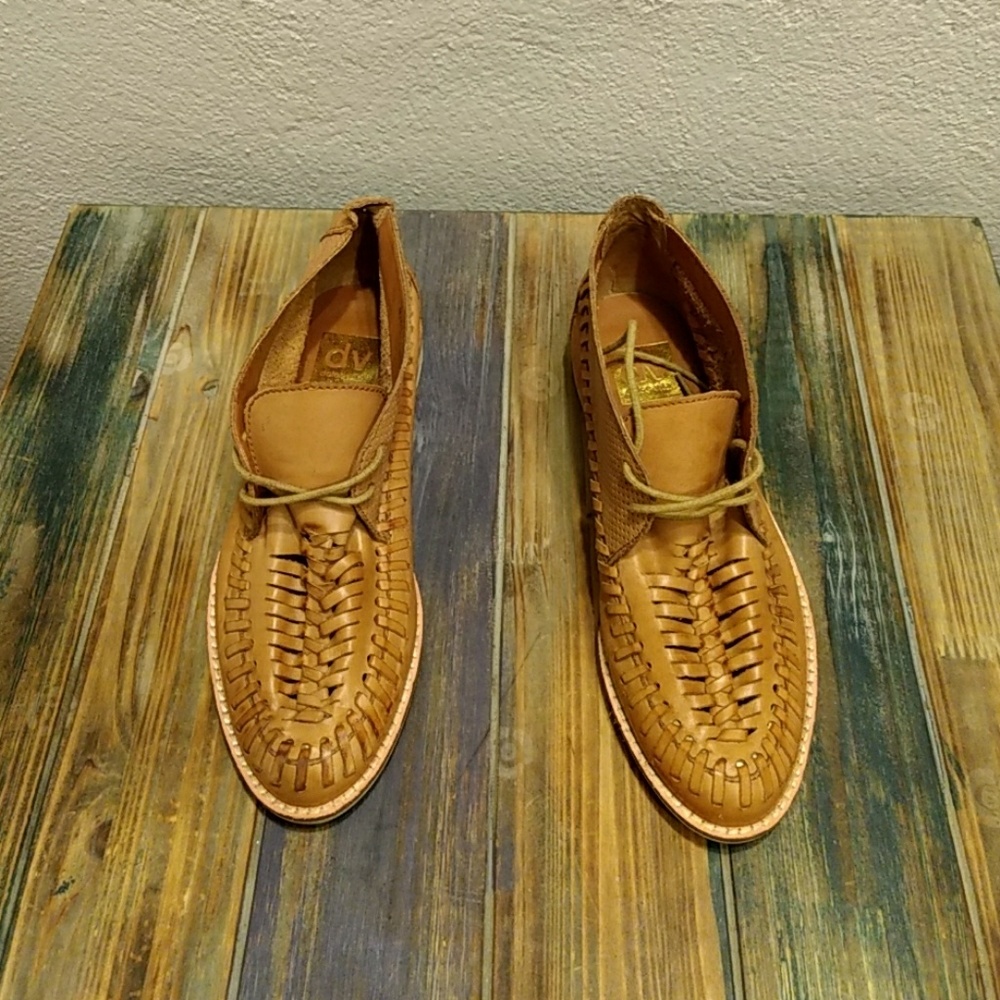 Dolce Vita| Women Leather Shoes| Size 7|