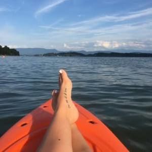 Meet your Posher, Brooke