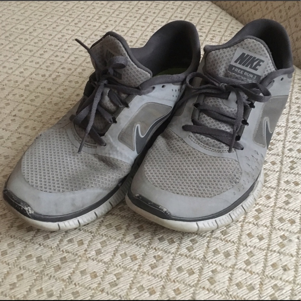 NIKE Free Run 3