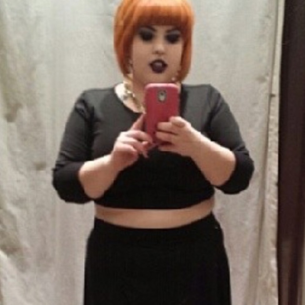 Forever 21 crop top 2x