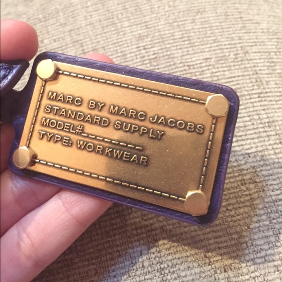 MARC JACOBS purse authentic - Picture 3 of 4