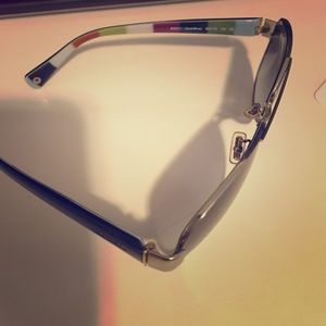 Coach aviator sunglasses