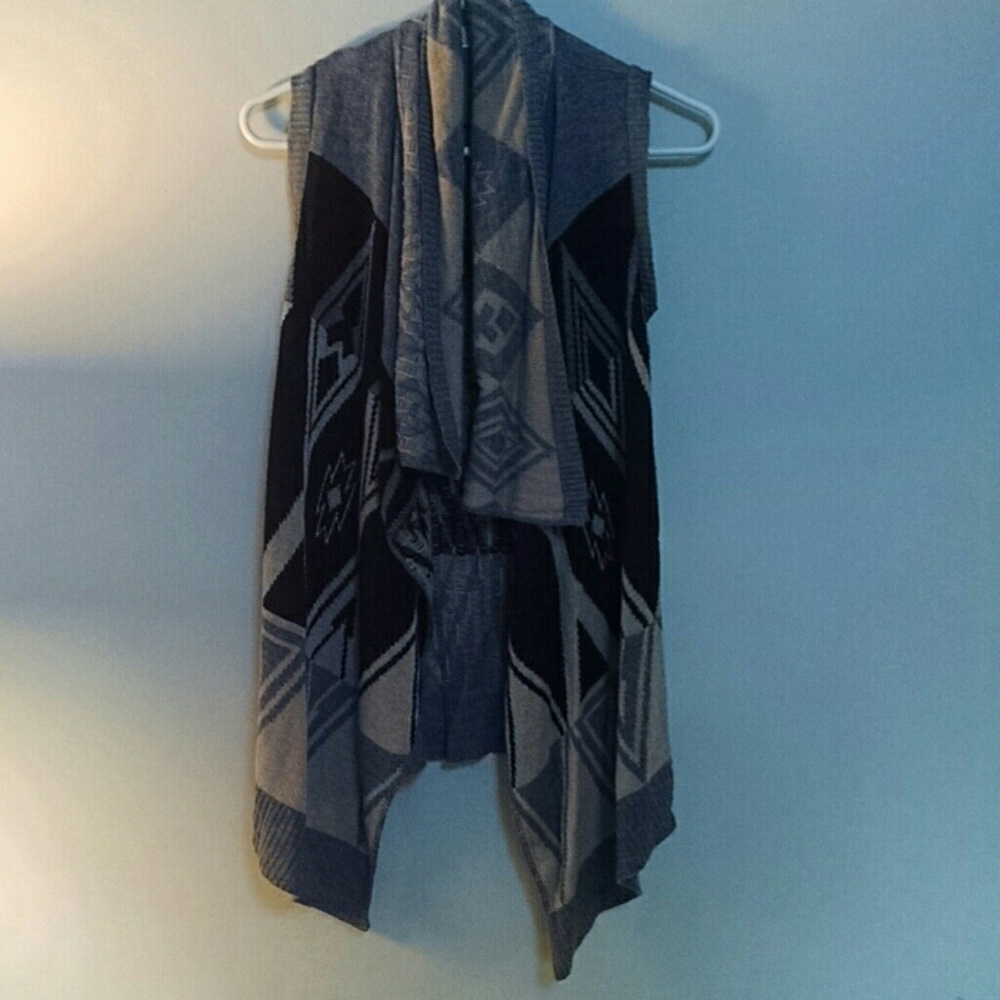 Poncho type sweater vest