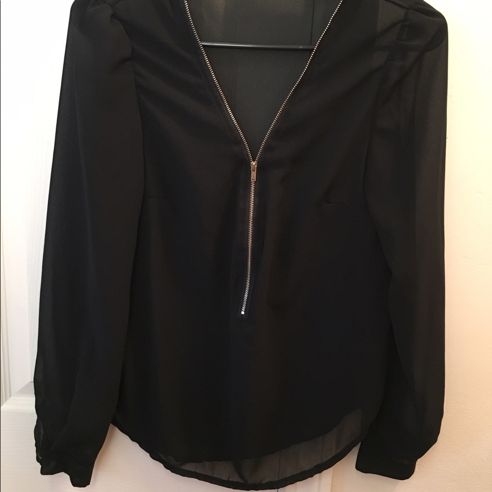Black half zip top, size medium