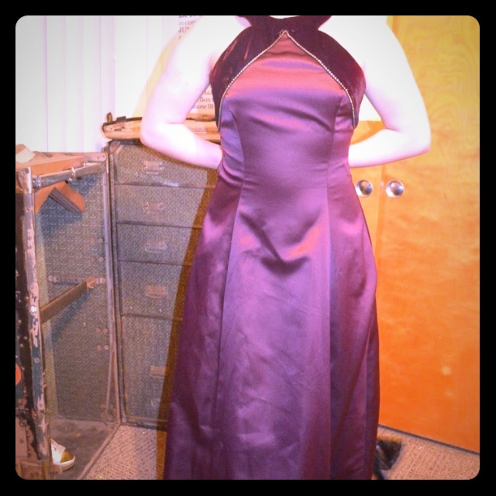 Scott McClintock purple gown
