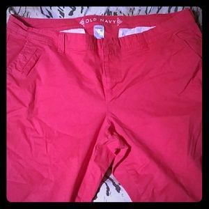 Bright pink cropped pants