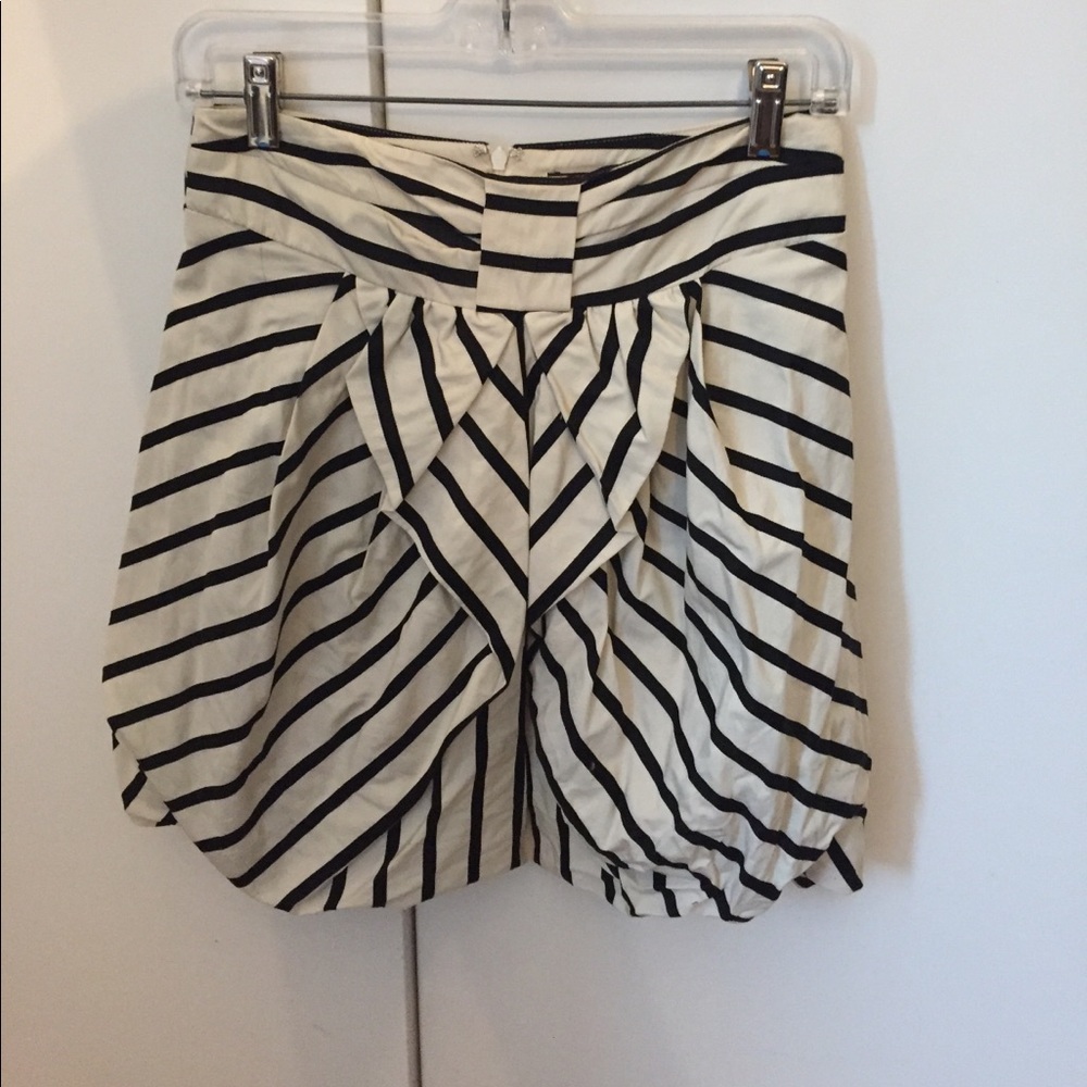 Striped Pleated Bubble Skirt