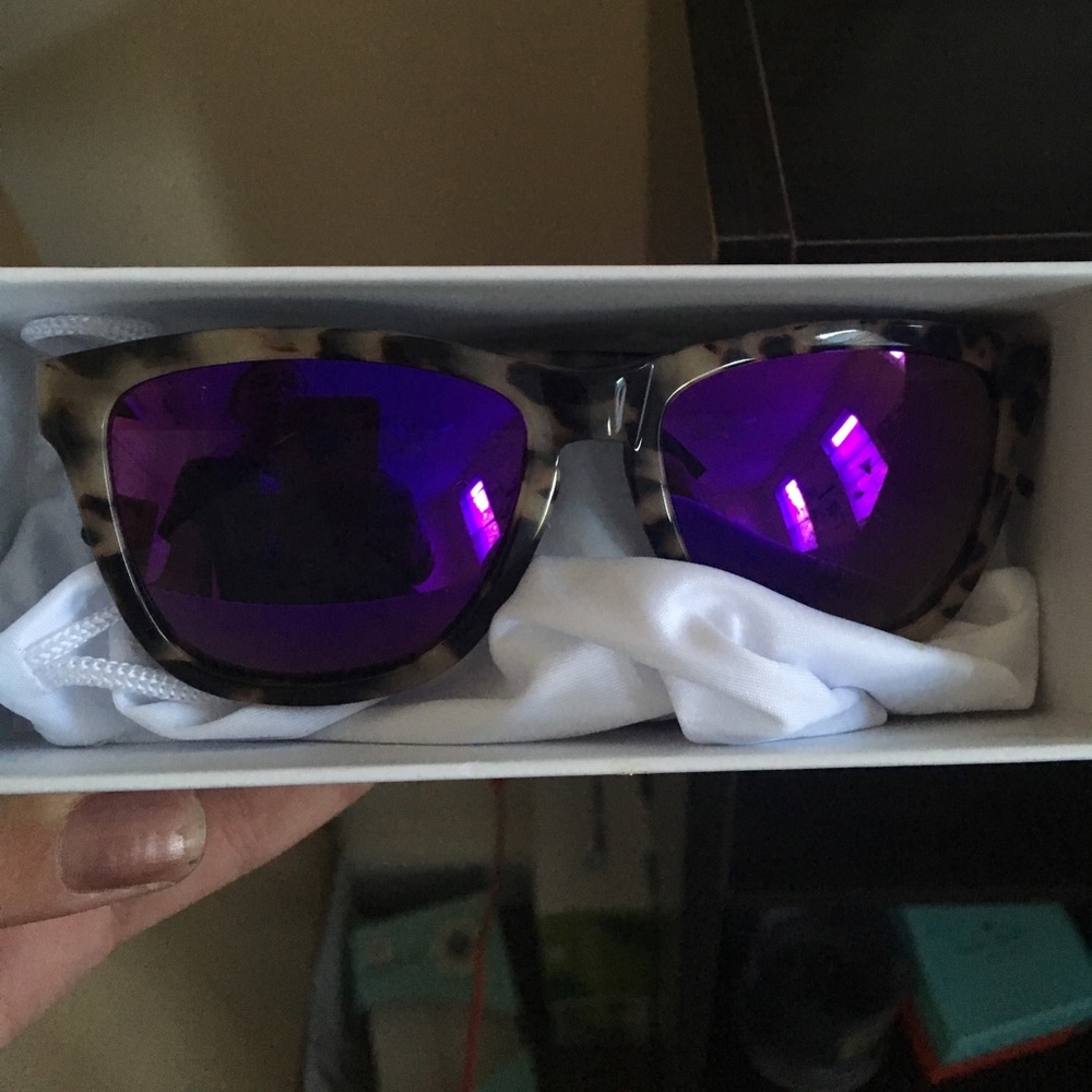 Purple Flash Lens Sunglasses
