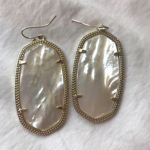 Kendra Scott Danielle Earrings