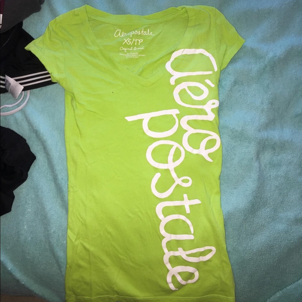 Green Aeropostale shirt