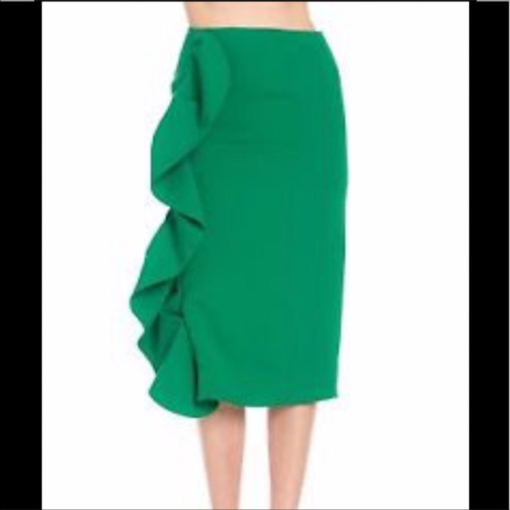 TOV Green Ruffled Pencil  Skirt 💚⚜️